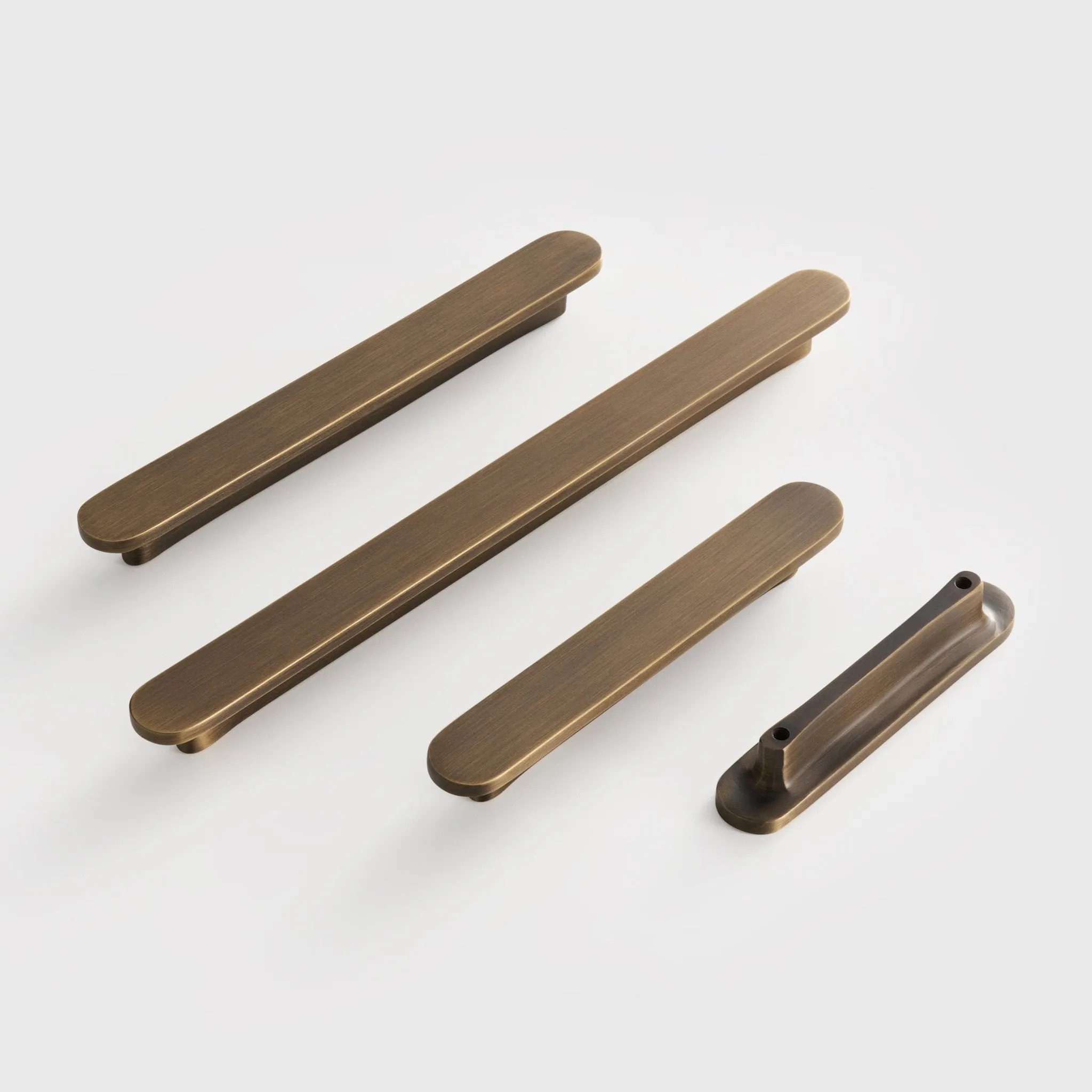 COMMET Solid Brass Handle