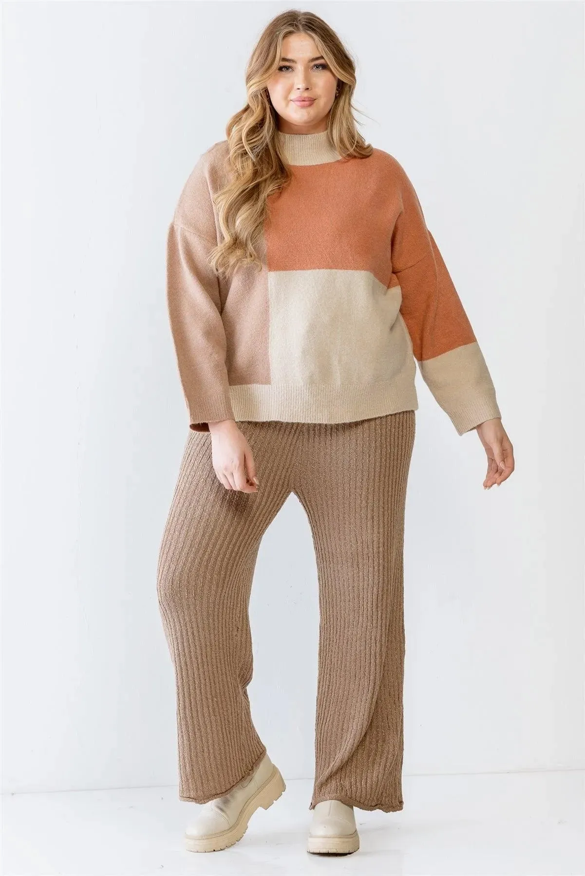Junior Plus Blush Colorblock Knit Long Sleeve Sweater /3-2-1