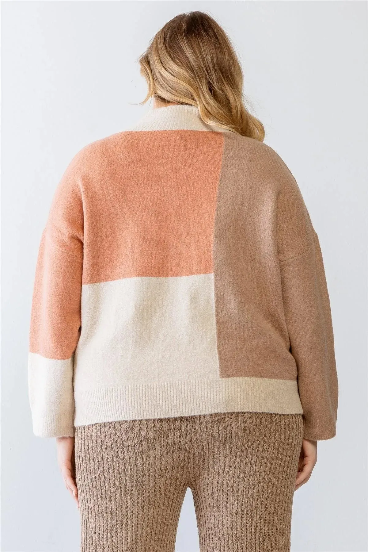 Junior Plus Blush Colorblock Knit Long Sleeve Sweater /3-2-1